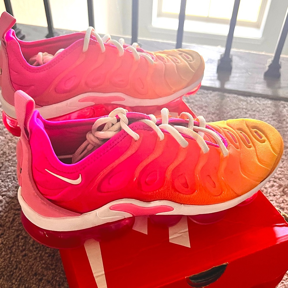 Nike Wmns Air VaporMax Plus 'Summer Sunset'